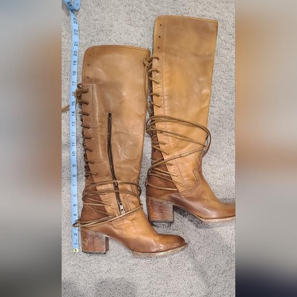 Freebird boots lace up women's size 10 - Picture 2 of 9